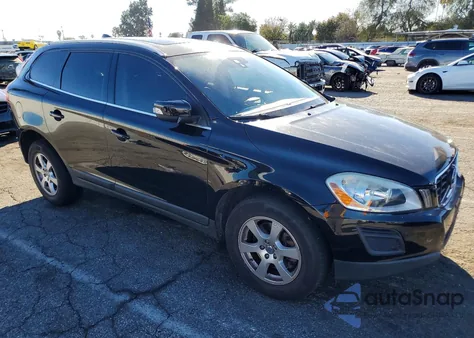 2011 Volvo Xc60 3.2 z USA, uszkodzony, nr VIN YV4940DL9B2218555